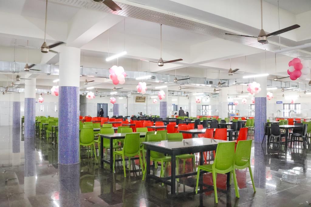 Spacious Canteen